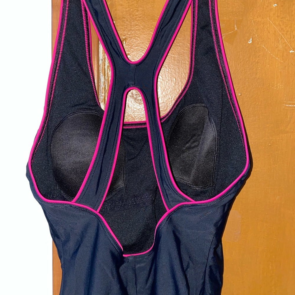 Speedo Swimsuit - Picture 4 of 7